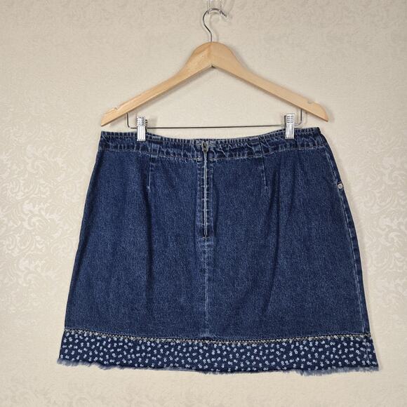 VTG Route 66 Denim Mini Skirt 17/18* Blue Cotton Embroidered Butterfly Hippie - Picture 4 of 11